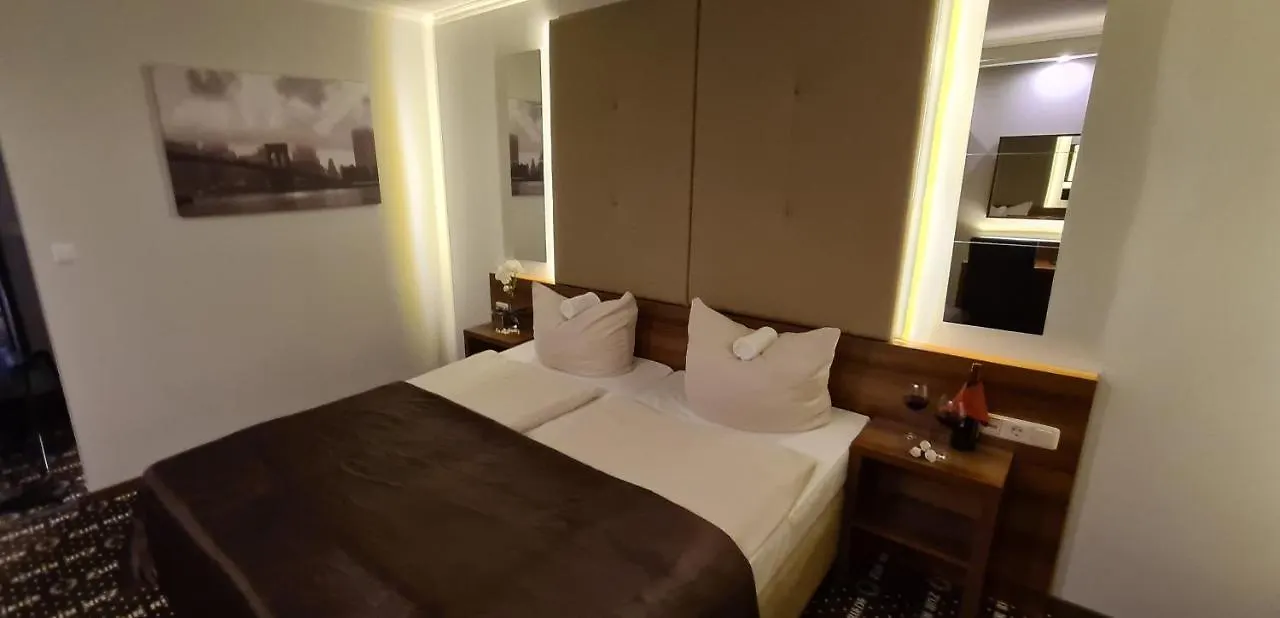 Hotel Zur Riede Bei Bremen Дельменхорст