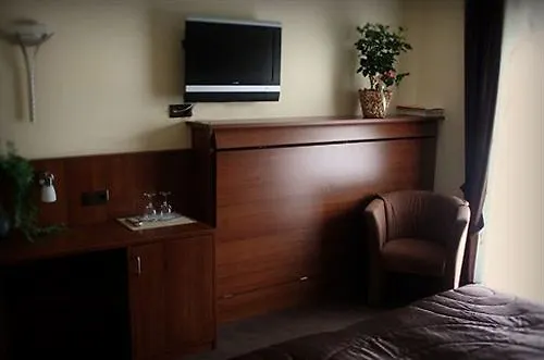 Hotel Zur Riede Bei Bremen Дельменхорст Германия