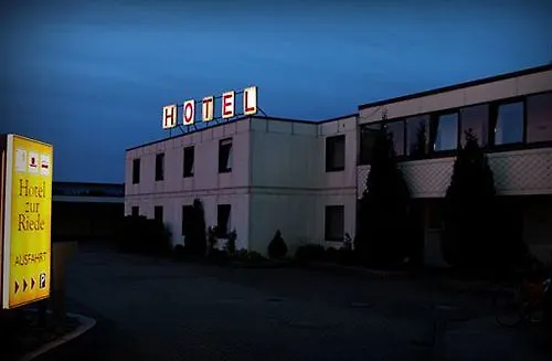 Hotel Zur Riede Bei Bremen Дельменхорст 3*,  Германия
