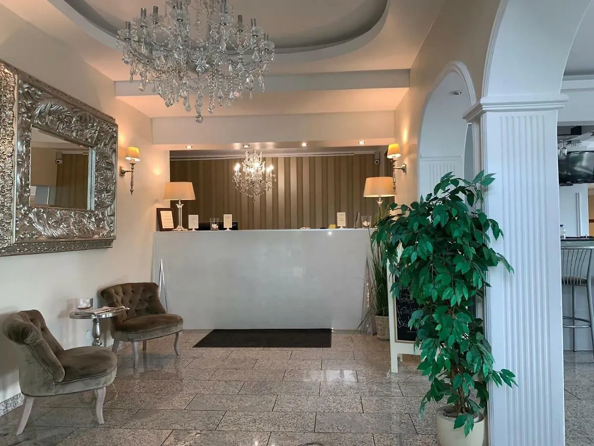 Hotel Zur Riede Bei Bremen Дельменхорст